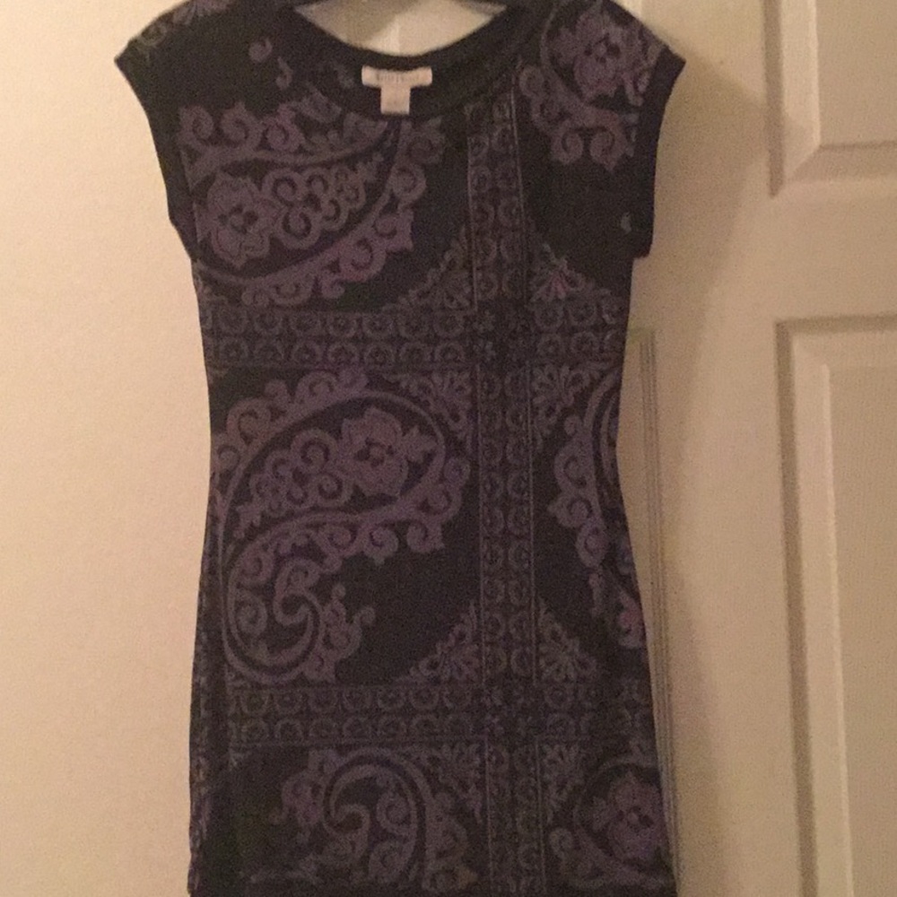 long T-shirt or short dress